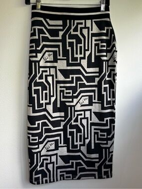 NWT Richard Allan x H&M Geometric Jacquard Pencil Skirt Black Ivory Mod Size S